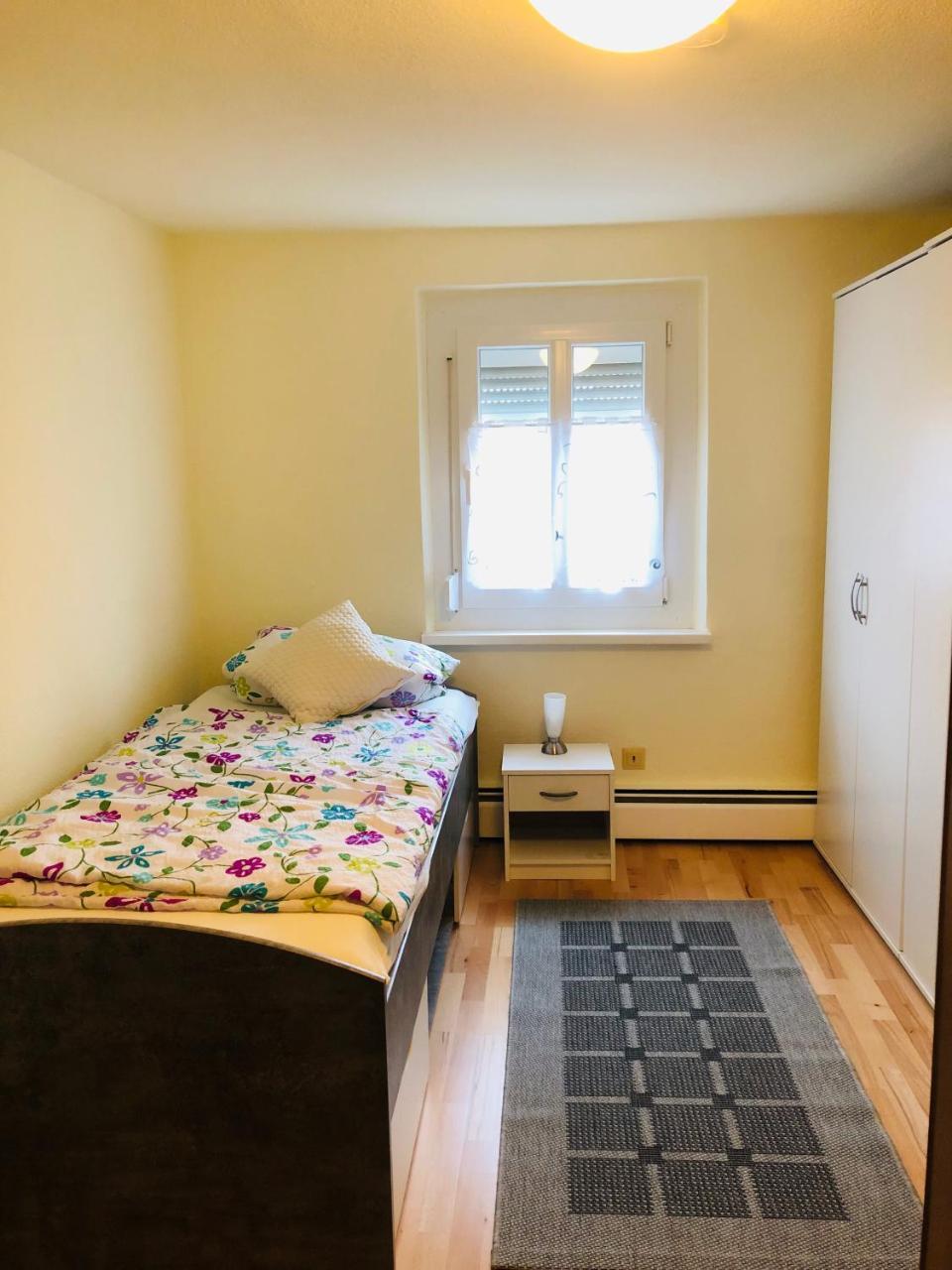 Pension Holzgarten Regensburg Buitenkant foto